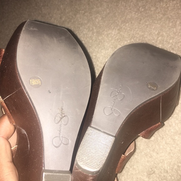 Brown Jessica Simpson wedge sandals - Picture 3 of 3